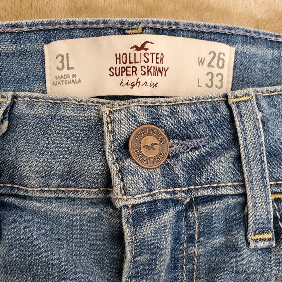 Hollister Super Skinny High Rise Jeans - Picture 2 of 6